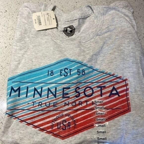 Minnesota True North Short Sleeve T-Shirt – NWT, Size Small - Picture 2 of 5